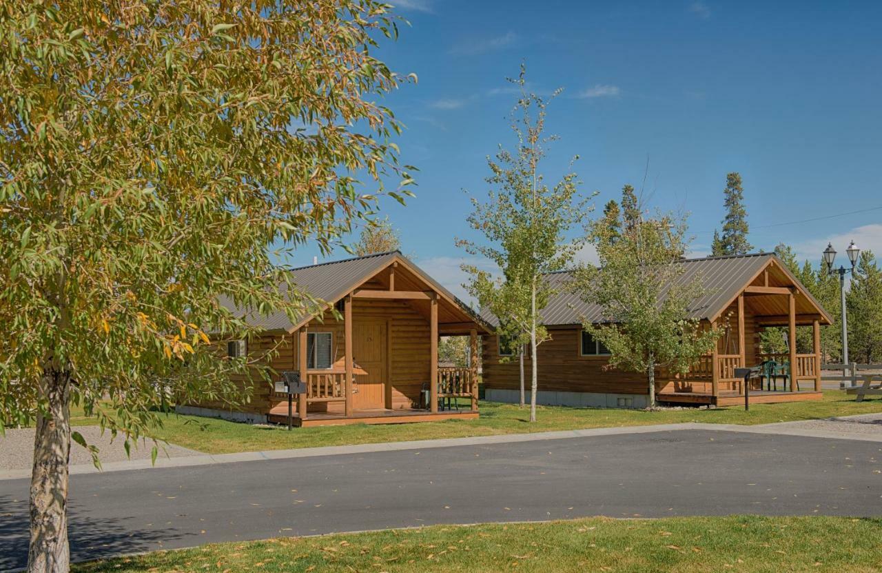 Villa Yellowstone Grizzly Rv Park And Cabins West Yellowstone Exterior foto